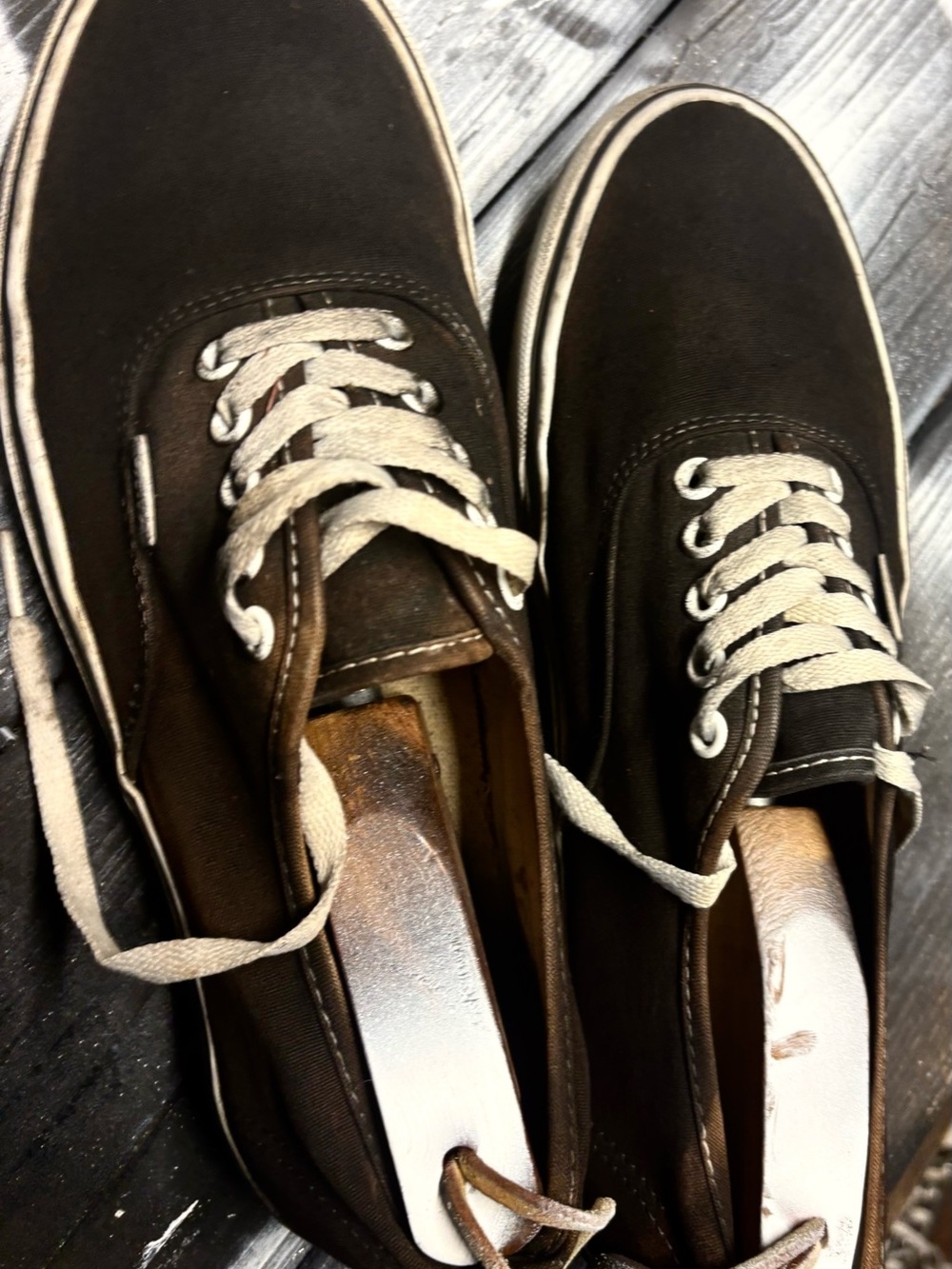 Vans Low-Top Canvas Sneakers in Dark Brown with Cream Laces - Picture 7 of 9